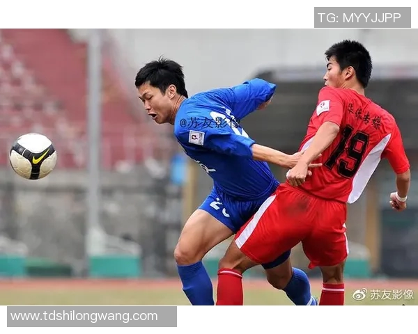 南京足球队的拼搏历程与邀请赛背后的故事揭秘